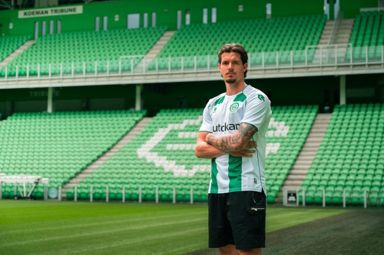 Premierowy gol Oskara Zawady dla FC Groningen