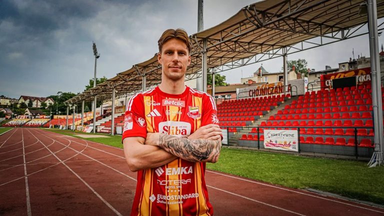 Jakub Tecław zawodnikiem Chojniczanki Chojnice